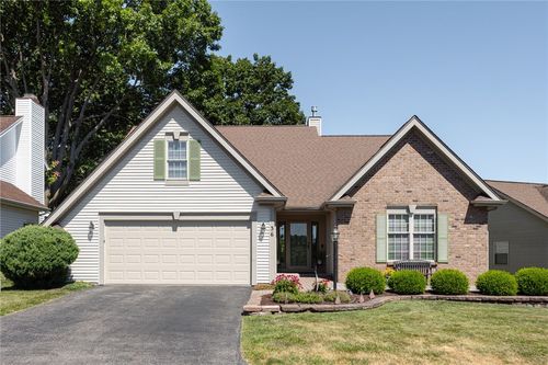 36 Muirwoods Ln, Irondequoit, NY, 14622-1700 | Card Image