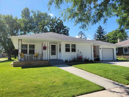825 Bechaud Avenue, North Fond Du Lac, WI, 54937 | Card Image
