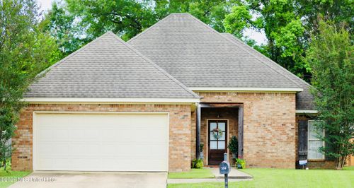 104 Silver Ridge Ln, Pearl, MS, 39208-5077 | Card Image