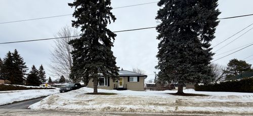 243 Bartholomew St, Brockville, ON, K6V2S4 | Card Image