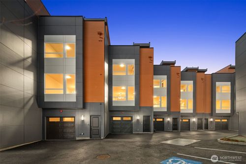 4-2773 Clare Ave, Bremerton, WA, 98310-3313 | Card Image