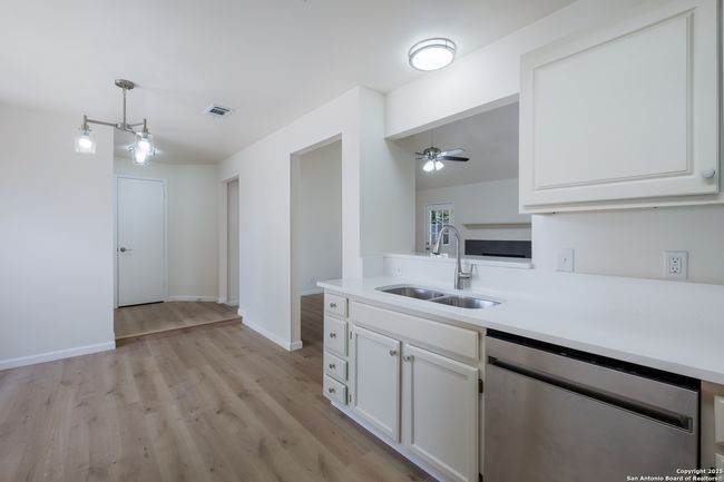 1390 Misty Ln, House other with 3 bedrooms, 2 bathrooms and null parking in Spring Branch TX | Image 10