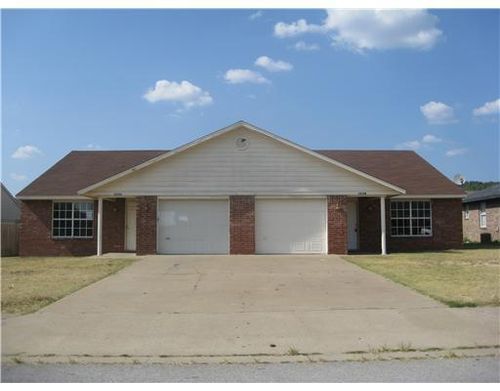 aandb-3070 Stagecoach Avenue, Springdale, AR, 72764 | Card Image