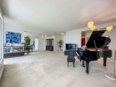 2803 - 1239 W Georgia St, Condo with 4 bedrooms, 4 bathrooms and 3 parking in Vancouver BC | Image 3