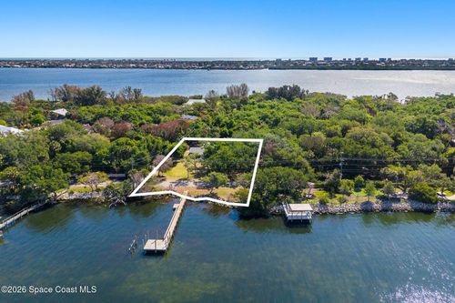 9650 S Tropical Trl, Merritt Island, FL, 32952-6908 | Card Image