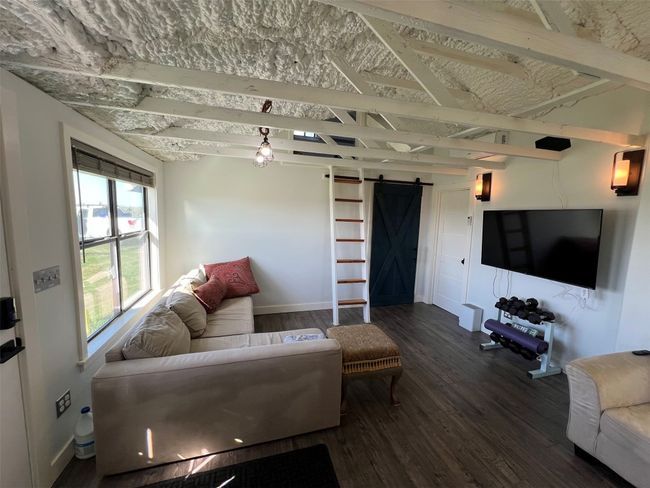 B - 7176 Goehring Rd, House other with 2 bedrooms, 2 bathrooms and null parking in Ledbetter TX | Image 18