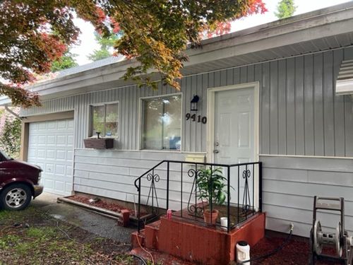 9410 Corbould St, Chilliwack, BC, V2P3Z9 | Card Image