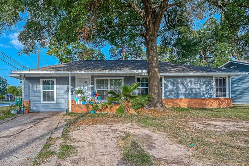 10434 Envoy St, Houston, TX, 77016-3230 | Card Image