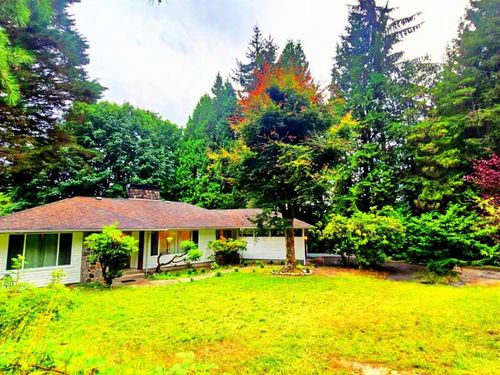 upstairs-640 Stevens Drive, West Vancouver, BC, V7S1C9 | Card Image