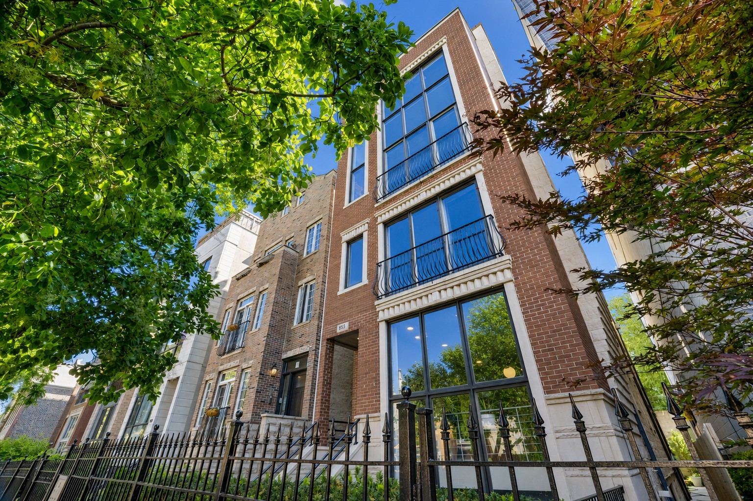 Residential Lease in Chicago