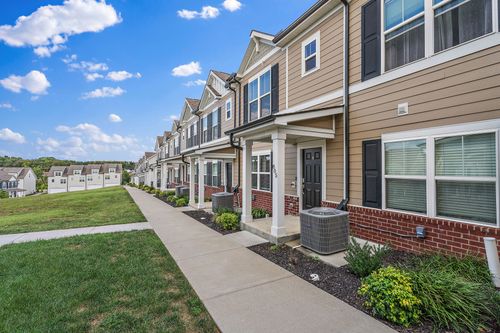 805 Coronation Dr, Antioch, TN, 37013-4613 | Card Image