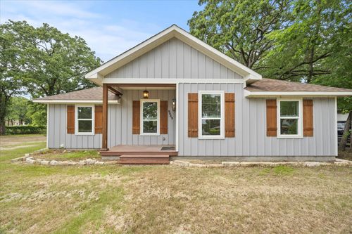 9469 Lakeland Loop, Quinlan, TX, 75474-9056 | Card Image