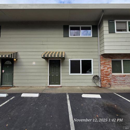 apt-e-807 Lovers Ln, Vacaville, CA, 95688-6944 | Card Image