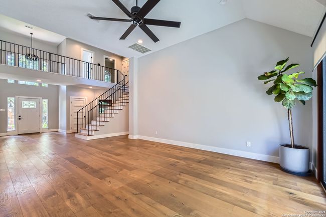 6110 Blanco River Pass, House other with 5 bedrooms, 4 bathrooms and null parking in Austin TX | Image 7