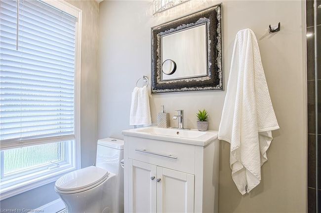 3263 Guyatt Rd, House other with 4 bedrooms, 5 bathrooms and 14 parking in Hannon ON | Image 25