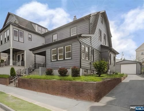 91 Forest St, Kearny, NJ, 07032-3335 | Card Image