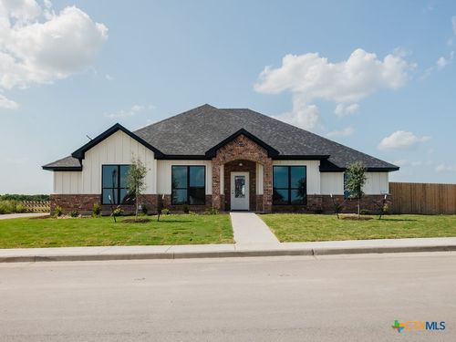 1013 Dillinger Rd, Hewitt, TX, 76643-4333 | Card Image