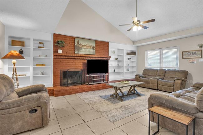 4006 Blalock Rd, Home with 3 bedrooms, 2 bathrooms and null parking in Houston TX | Image 25