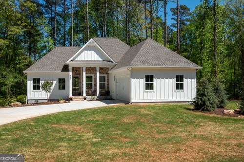 680 Ponderosa Ct, Fayetteville, GA, 30214-1453 | Card Image