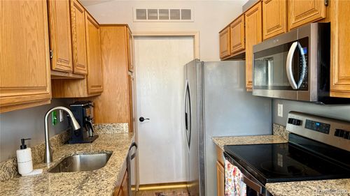 44666 Georgia Ct, Clinton Township, MI, 48038-1072 | Card Image