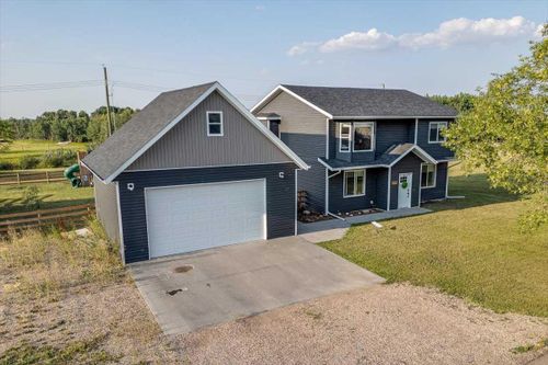 4906 50 St, Botha, AB, T0C0N0 | Card Image