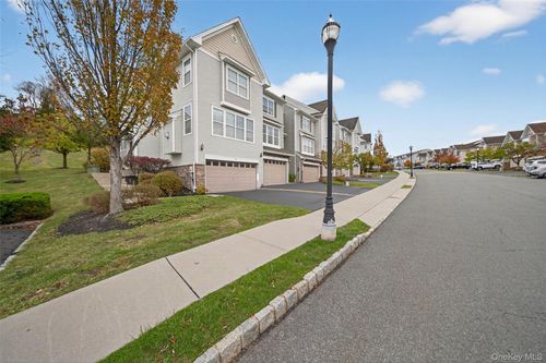 1404 Hawthorn Way, New Windsor, NY, 12553-4780 | Card Image