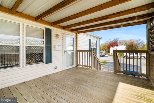 11307 Hawthorne Ct, HAGERSTOWN, MD, 21740-7094 | Card Image