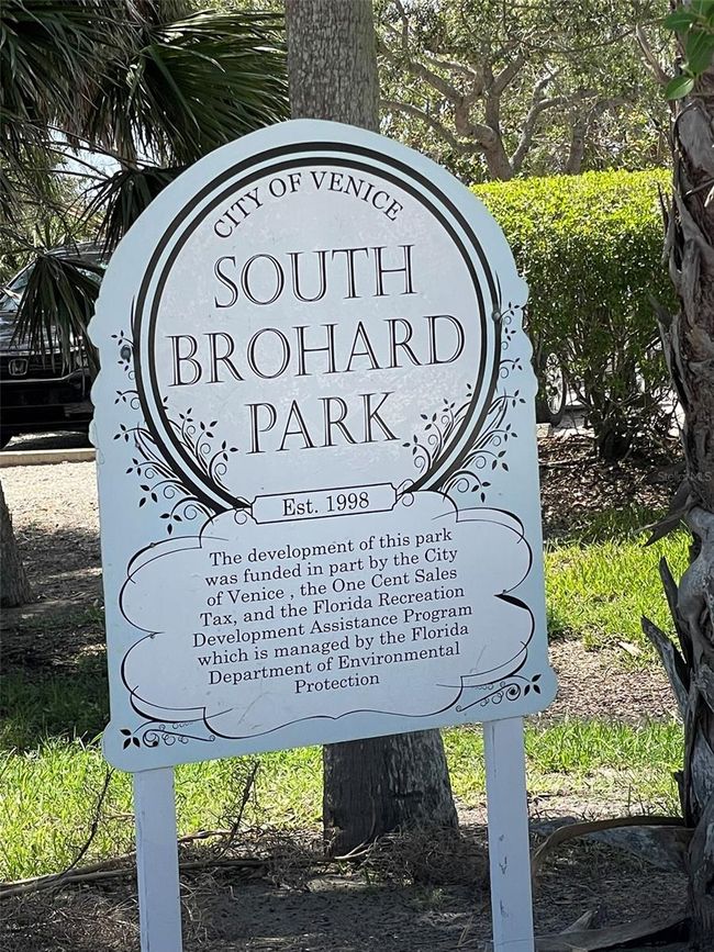 1060 - 1060 Cockrill St, House other with 2 bedrooms, 2 bathrooms and null parking in VENICE FL | Image 63