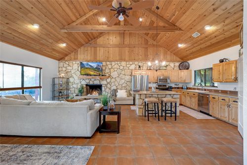 401 Madrone Canyon Dr, Dripping Springs, TX, 78620-2538 | Card Image