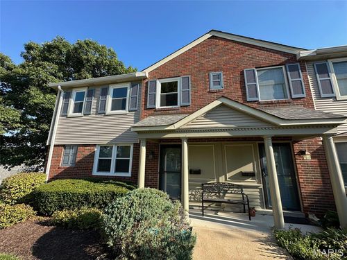 1706 Blue Jay Cv, Brentwood, MO, 63144-1604 | Card Image