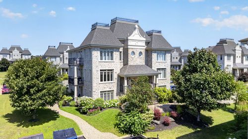 502 Rue D'Everell, Québec, QC, G1C0L7 | Card Image