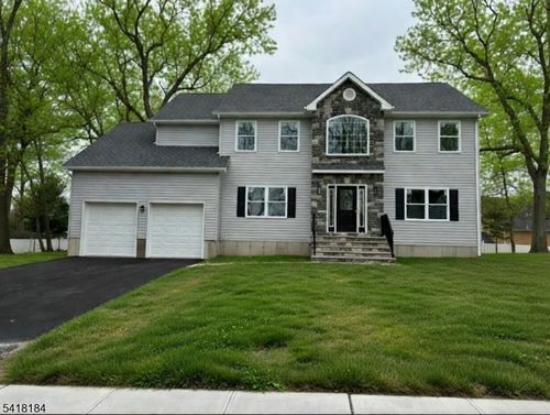 40 Avenue I, Monroe Twp, NJ, 08831-2145 | Card Image