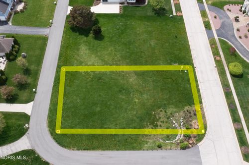 3338 Riverwood Ct, Perrysburg, OH, 43551-1099 | Card Image