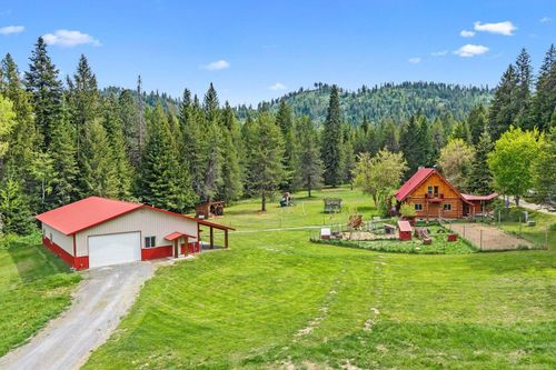 2111 H Dry Creek Rd, Chewelah, WA, 99109 | Card Image