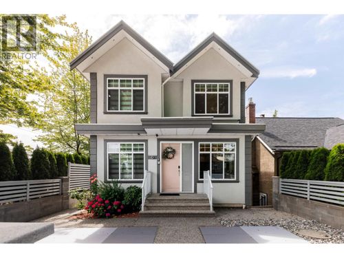 2388 E 2nd Avenue, Vancouver, BC, V5N1G3 | Card Image