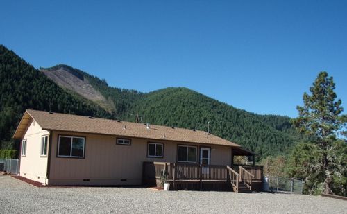 375 Jordan Creek Rd, Riddle, OR, 97469-9753 | Card Image