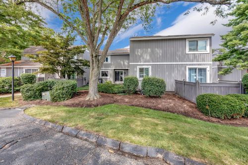 58 Twin Lakes Dr, Fairfield, OH, 45014-5251 | Card Image