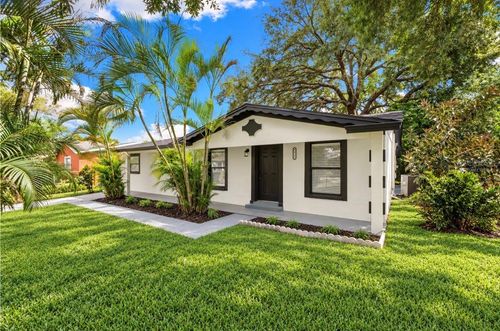 6911 Reindeer Road, Tampa, FL, 33619 | Card Image