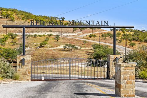 41 Moonbeam Ct, Blanco, TX, 78606 | Card Image