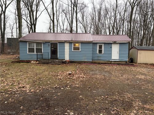 42082 Duquesne St W, Columbiana, OH, 44408-9405 | Card Image