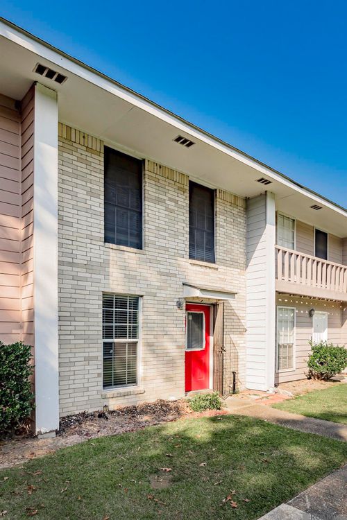 e-1769 Boulevard De Province, Baton Rouge, LA, 70816-8618 | Card Image