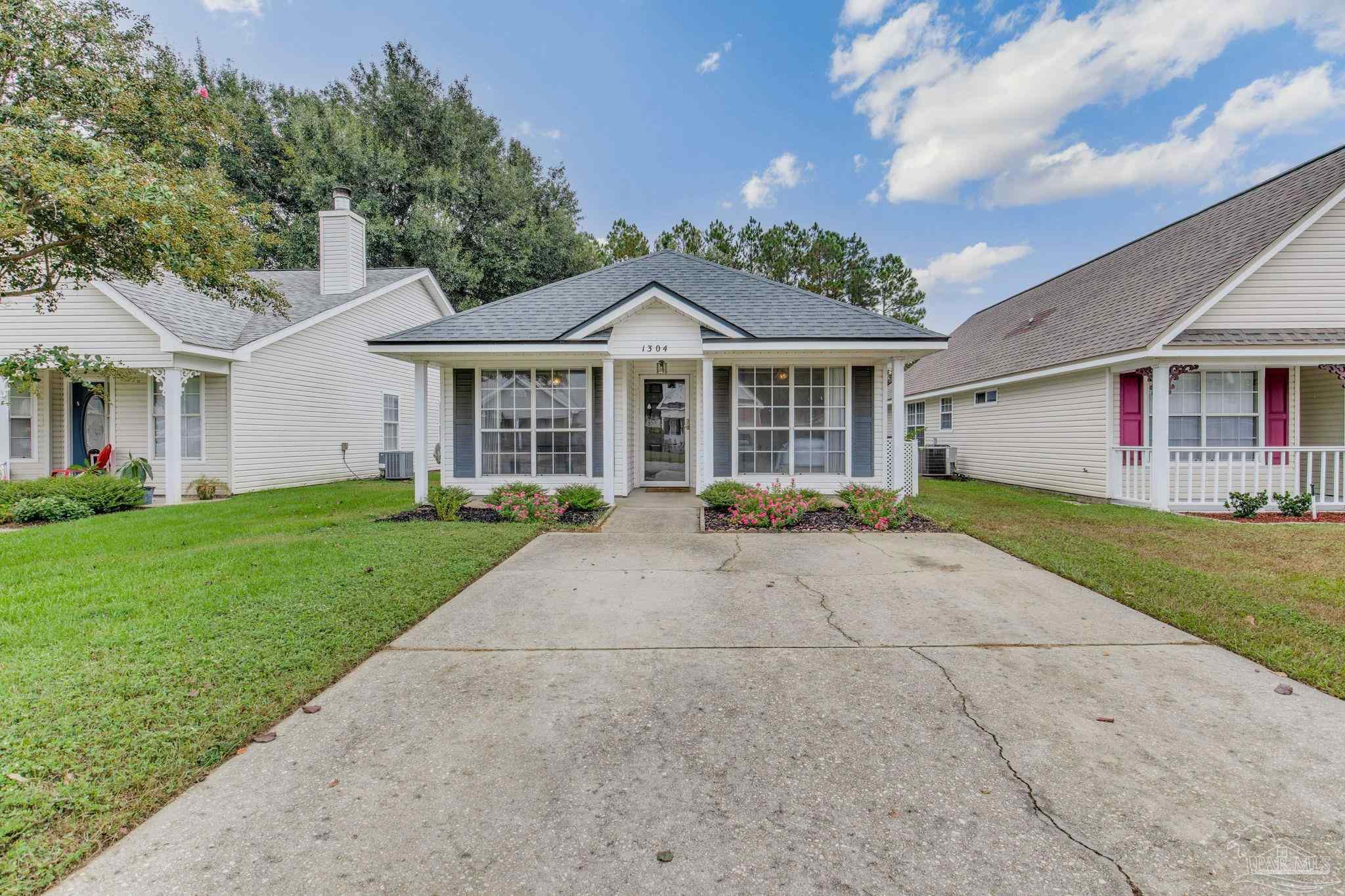 Jasper St, Cantonment, FL 32533