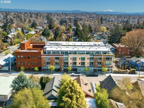 315-4216 N Mississippi Ave, Portland, OR, 97217-3155 | Card Image