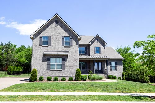 1002 Keeneland Dr, Gallatin, TN, 37066-4597 | Card Image
