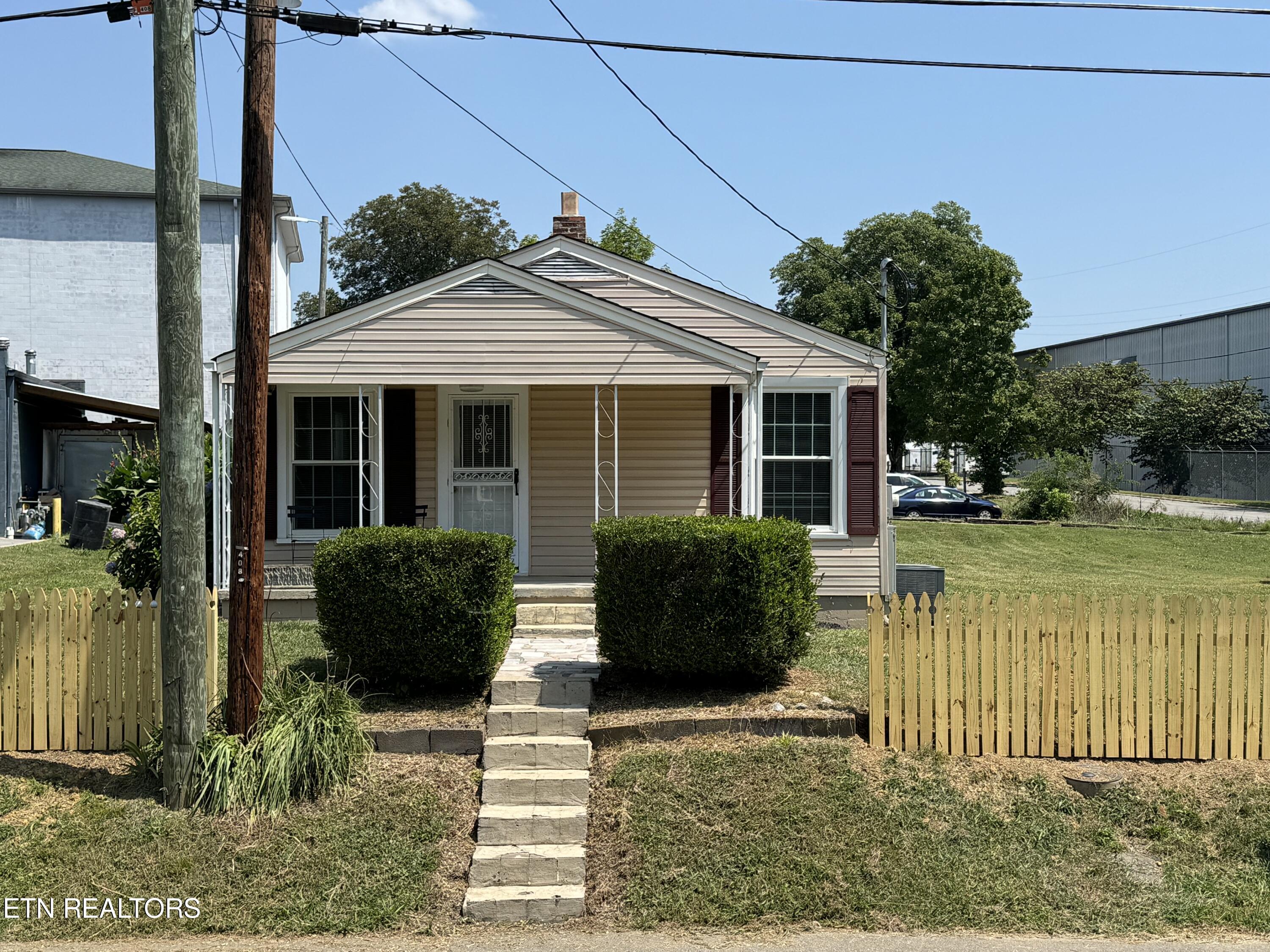 West St, Knoxville, TN 37919