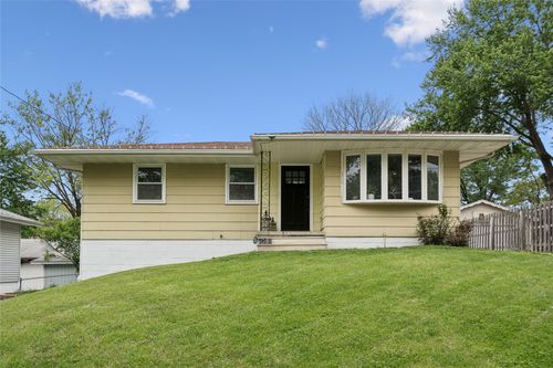 722 E Diehl Ave, Des Moines, IA, 50315-5306 | Card Image