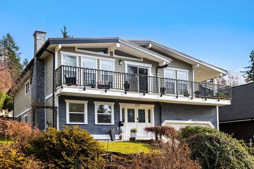 224 April Rd, Port Moody, BC, V3H3W1 | Card Image