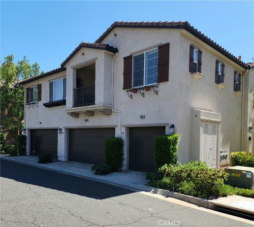 19512 Laroda Ln, Saugus, CA, 91350-3235 | Card Image