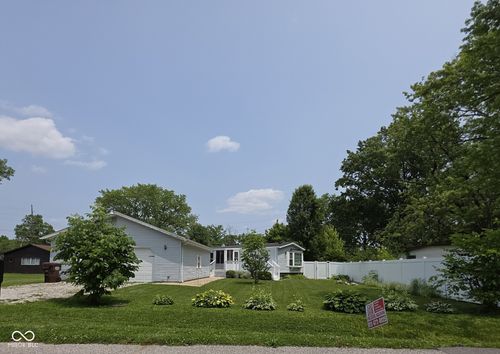413 N Beech St, Brazil, IN, 47834-1451 | Card Image