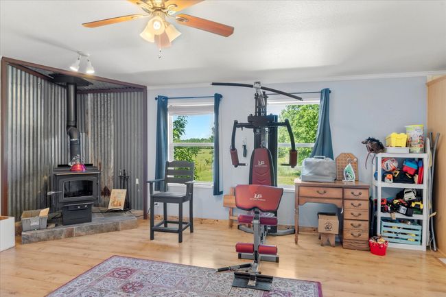 3345 State Highway 11 E, House other with 3 bedrooms, 2 bathrooms and null parking in Wolfe City TX | Image 25